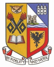 Coat of arms 'By fidelity and work'