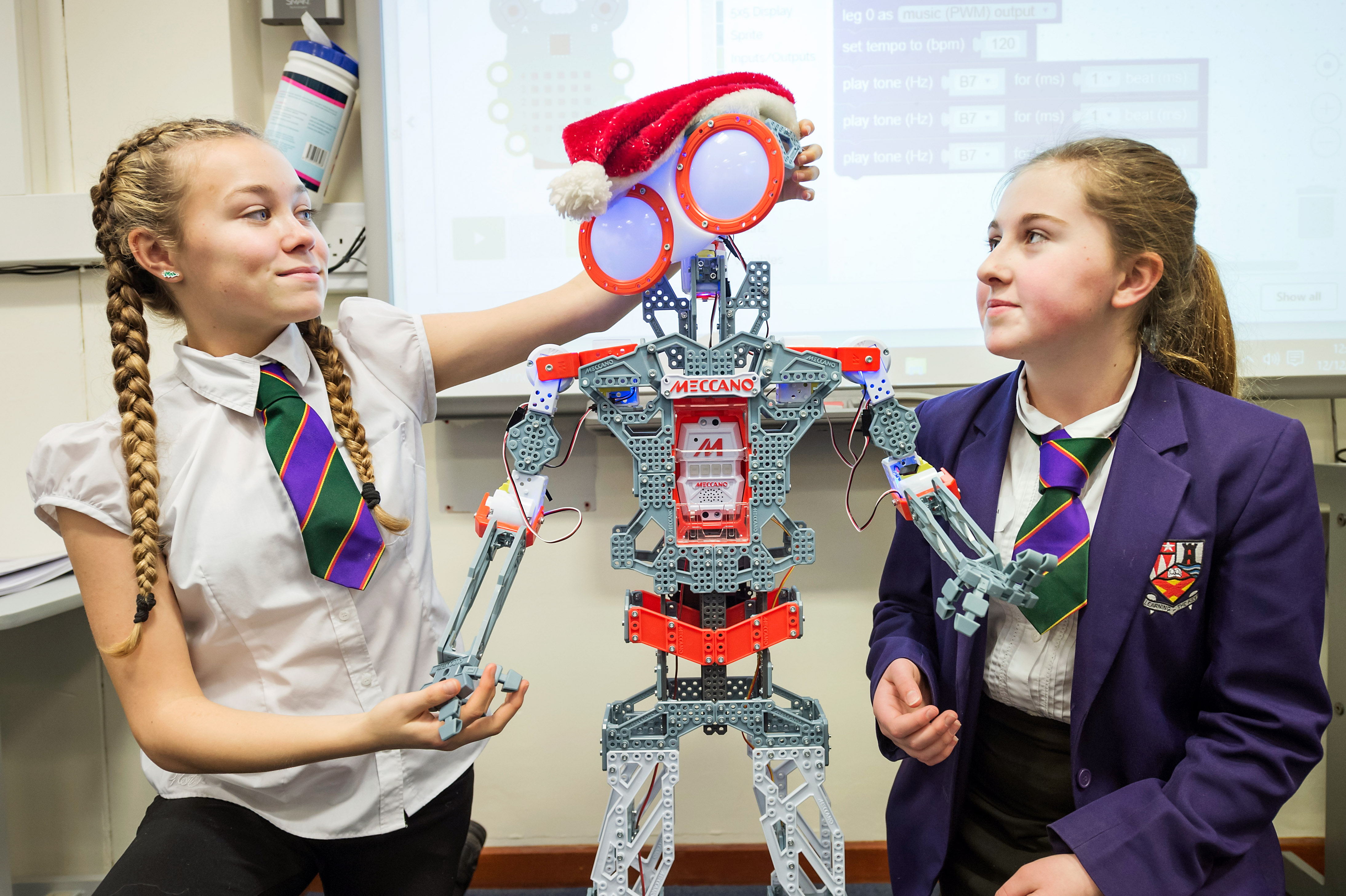 Perthshire girls get smart about STEM
