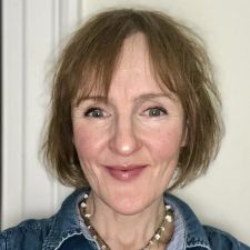 louse wearing a denim shirt